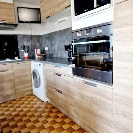 Casa de Férias Le Casimir, à Estaing (Aveyron)