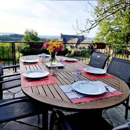 Le Casimir, A Vakantiehuis *