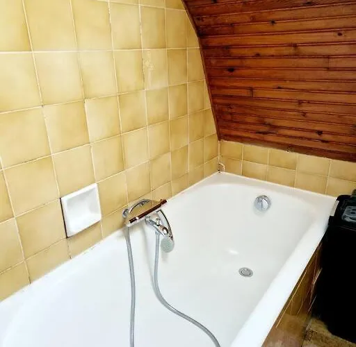 Le Casimir, A * Estaing (Aveyron)