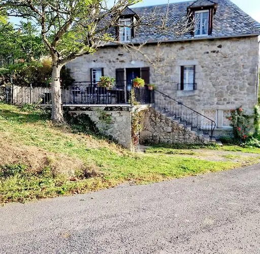 Vakantiehuis Le Casimir, A Estaing (Aveyron)